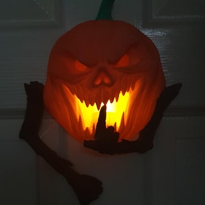 Pumpkin Door Knocker: Halloween Décor with Battery Tea Light