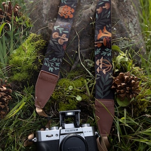 Forest Foliage Design Camera Strap | Photography Accessories | Mushroom | Simple Botanical  | Forest Plants | Vegan Leather