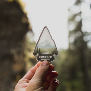 Grand Teton Nationalpark Aufkleber | Wyoming State Souvenir, Pfeilspitze, Vinyl, Aufkleber, Stoßstange, Laptop, Wandern, Reise, Wasserflasche, langlebig