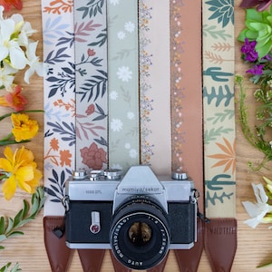 Camerariemen met bloemen | Bloemenprint | Fotografieaccessoires | Eenvoudig botanisch | Veganistisch leer