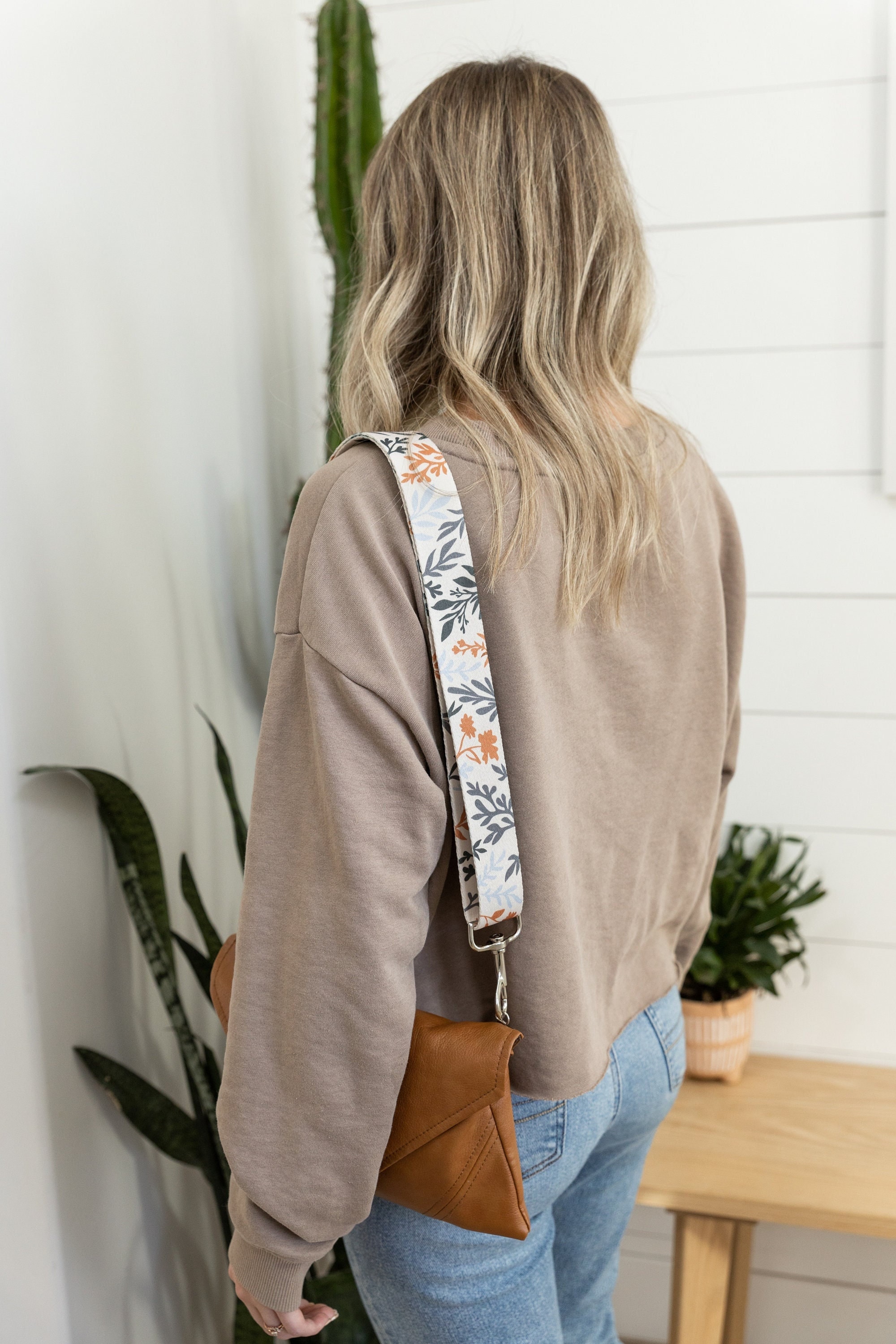 Purse Strap Wildflower | Floral Design | Simple botanical | Purse Accessories | Adjustable Crossbody | Silver hardware