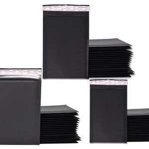 ¡Combinación de 4 x 8, 6 x 10 y 8 x 12! Sobres de burbujas de papel kraft negro mate. Fabricados con papel reciclado, sobres acolchados de calidad ecológica.