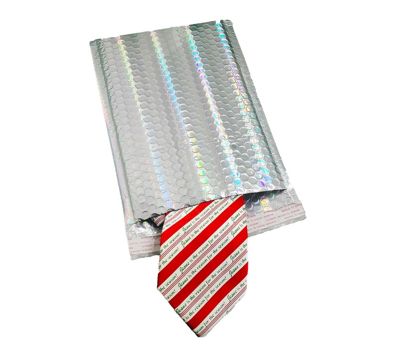 30 pack 7x11 Holographic Metallic Bubble Mailers Size #1 Padded Self Sealing Envelopes 7.25x11 Usable Protective Top Quality Shipping