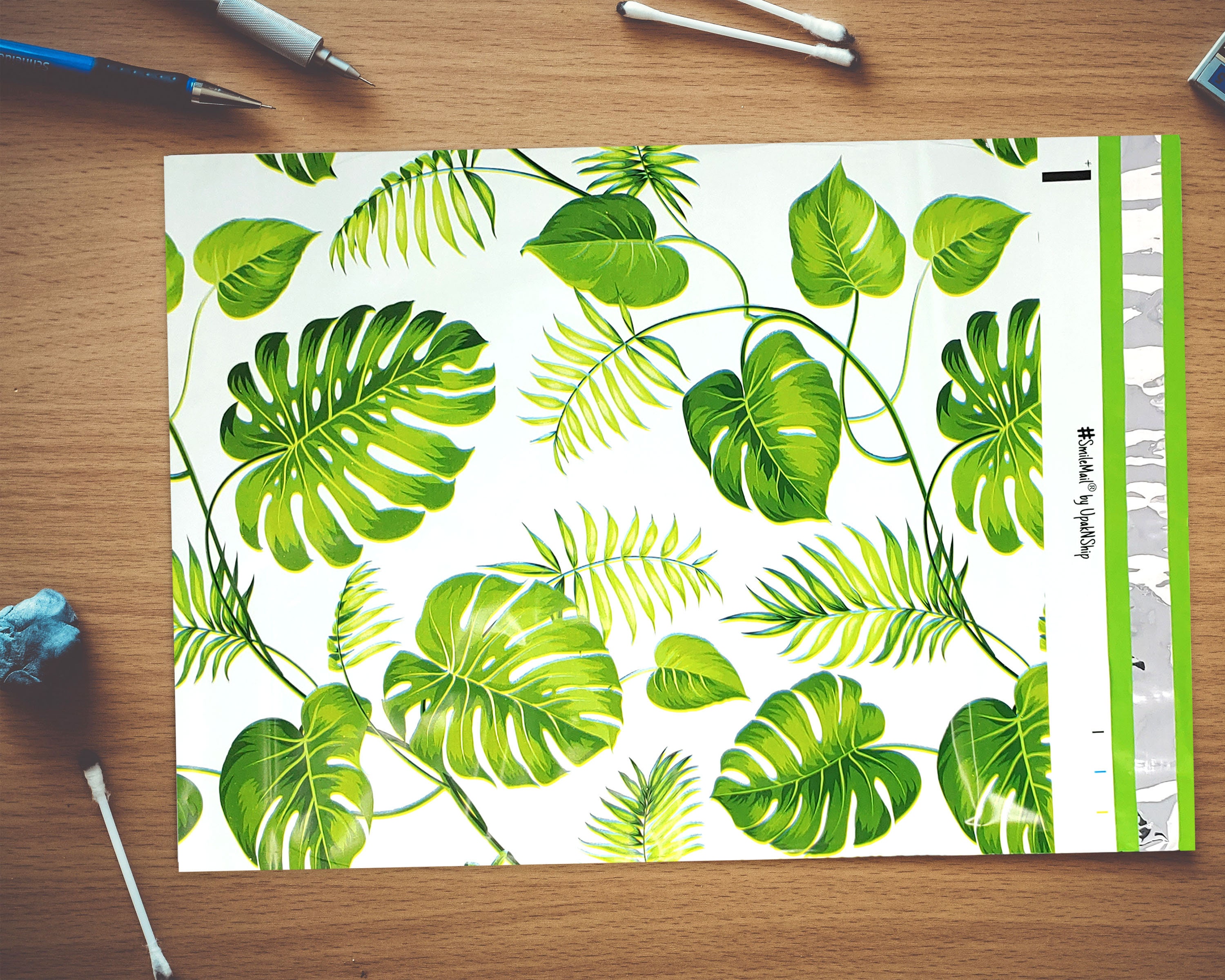 Makes Shopping Easy upaknship 10x13 Banana Leaves Designer Poly Mailers