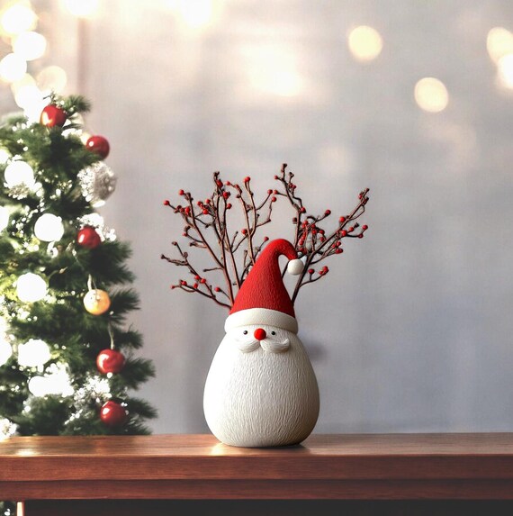 Smiling Santa Vase, 3D Printed Holiday Vase, Christmas Decoration, Holiday Decoration, Santa Claus Decor, Cute Christmas Gift