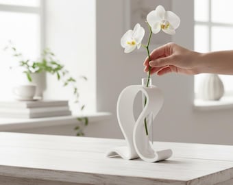 Modern 3D Printed Bud Vase | Minimalist PLA Decor