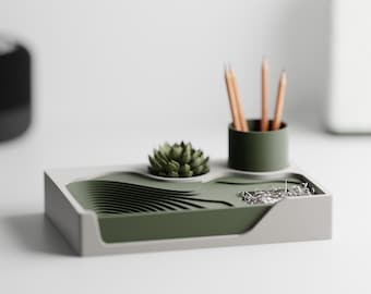 Custom 3D Desk Organizer: Modern Stepped Tray with Planter