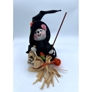 Vintage Annalee Halloween Witch Mouse Riding Broom Trick or Treat 10&quot; 93  300993