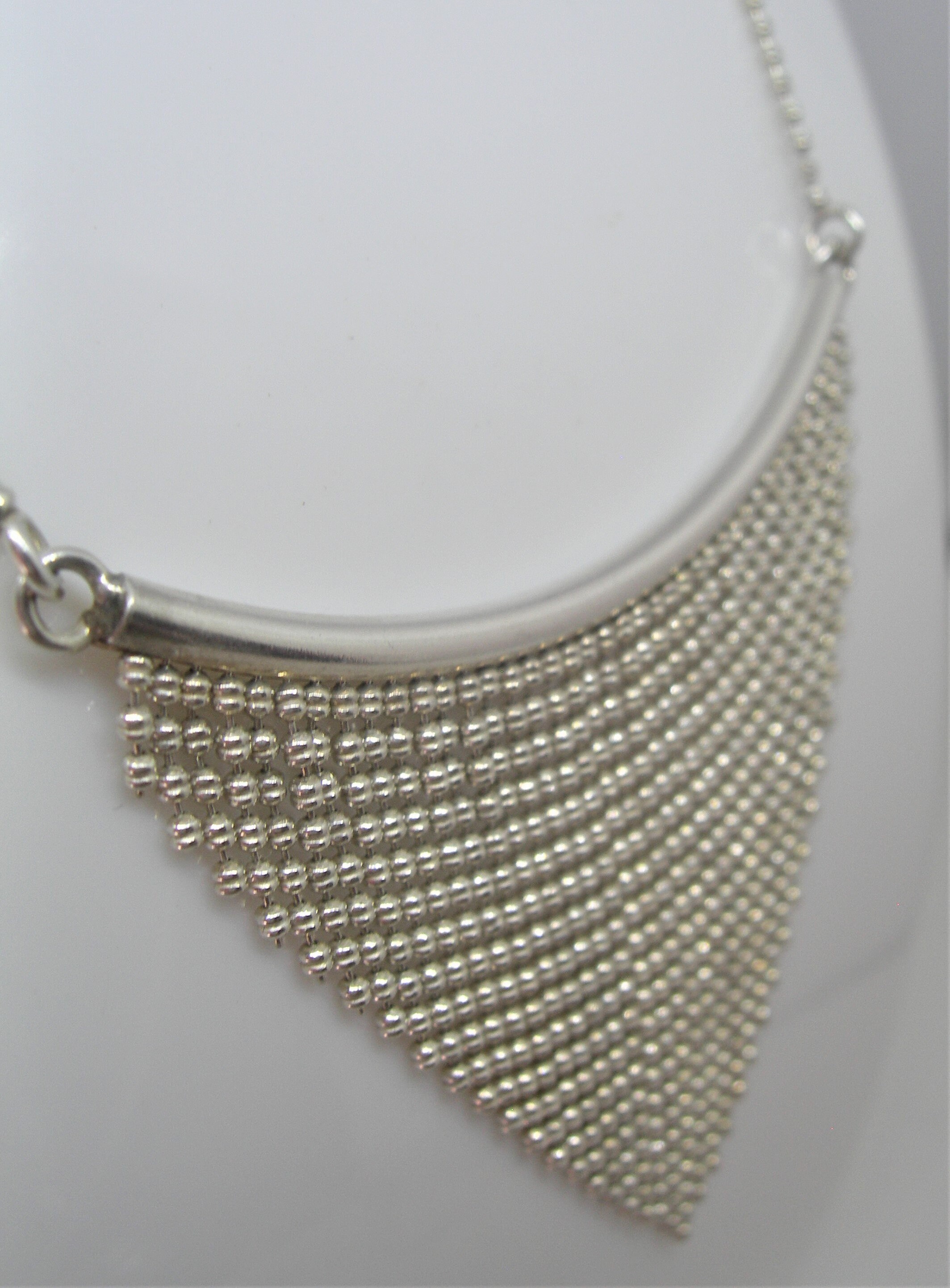 Mesh bib necklace Clearance