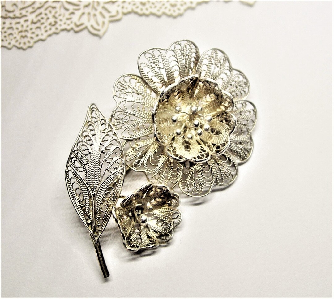 BROCHE EN ARGENT sterling FILIGRANE Fleur de lys française