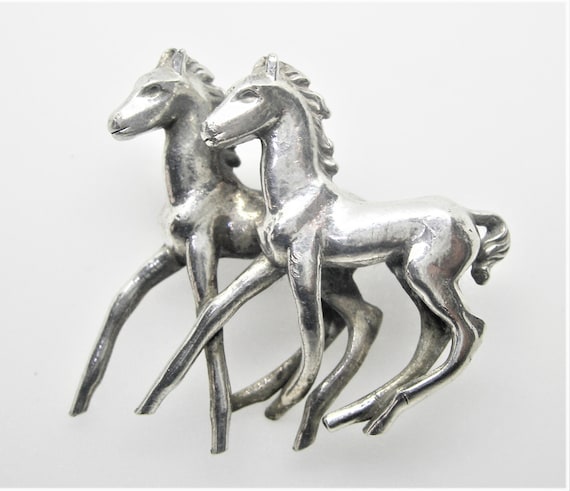 Two foals sterling silver brooch vinatage - image 1