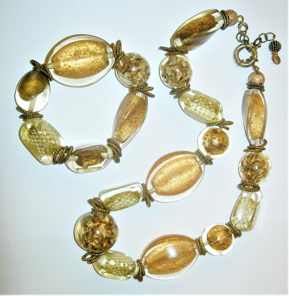 Avant Garde gold and acrylic jewellery set large … - image 10