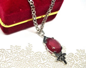 Ruby red garnet silver pendant necklace, Vintage gift for her