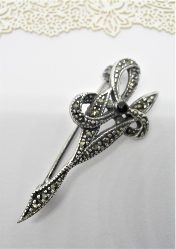 Sterling SILVER and MARCASITE BROOCH A Petite Flo… - image 9