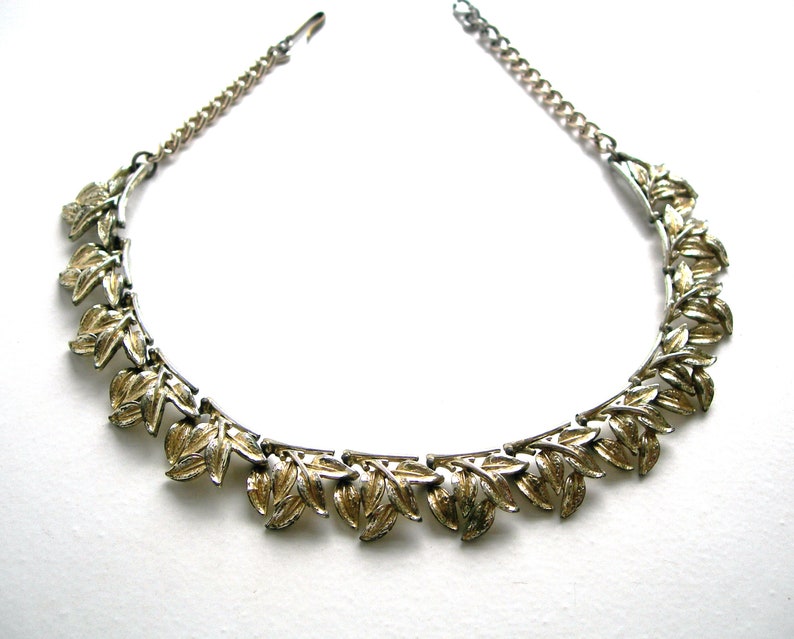 necklace,silver tune,vintage,linked Art Deco