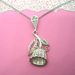 Collar con colgante de filigrana de plata esterlina Fox Gloves Foreign