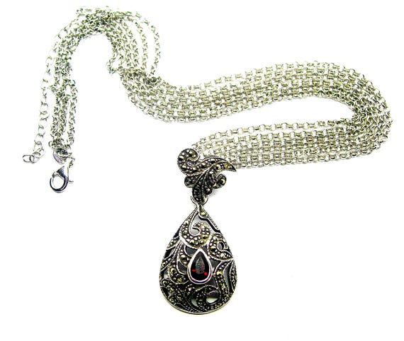 ANCIENNE CHATELAINE OU chaine de montre à gousset en métal couleur