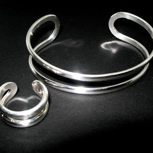 Sterling silver Art Designed jewellery set bracelet and ring