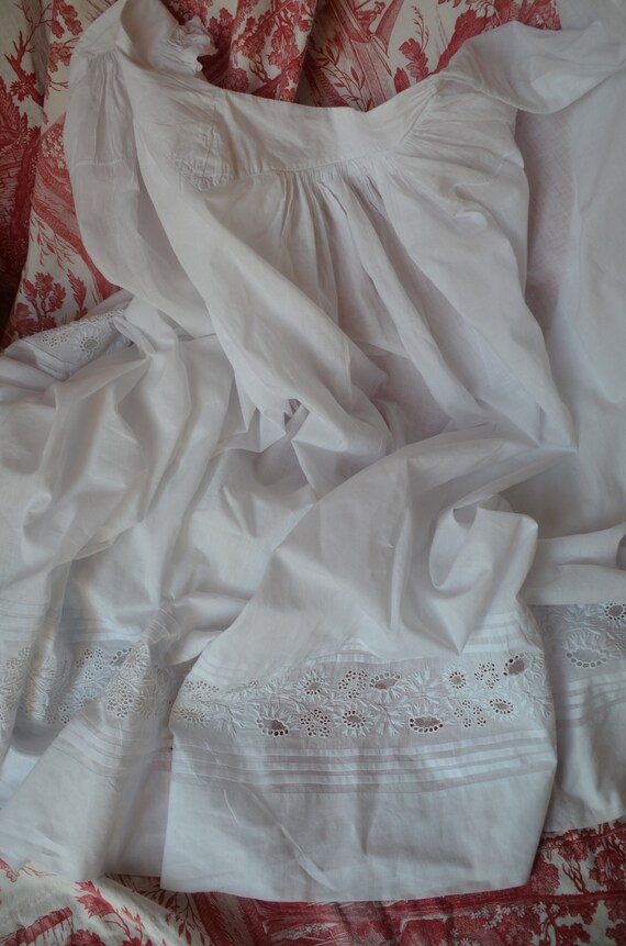 Antique French Victorian Napoleon III pure cotton hand made embroidered blouse white work lace frill entirely hand made and embroidered
