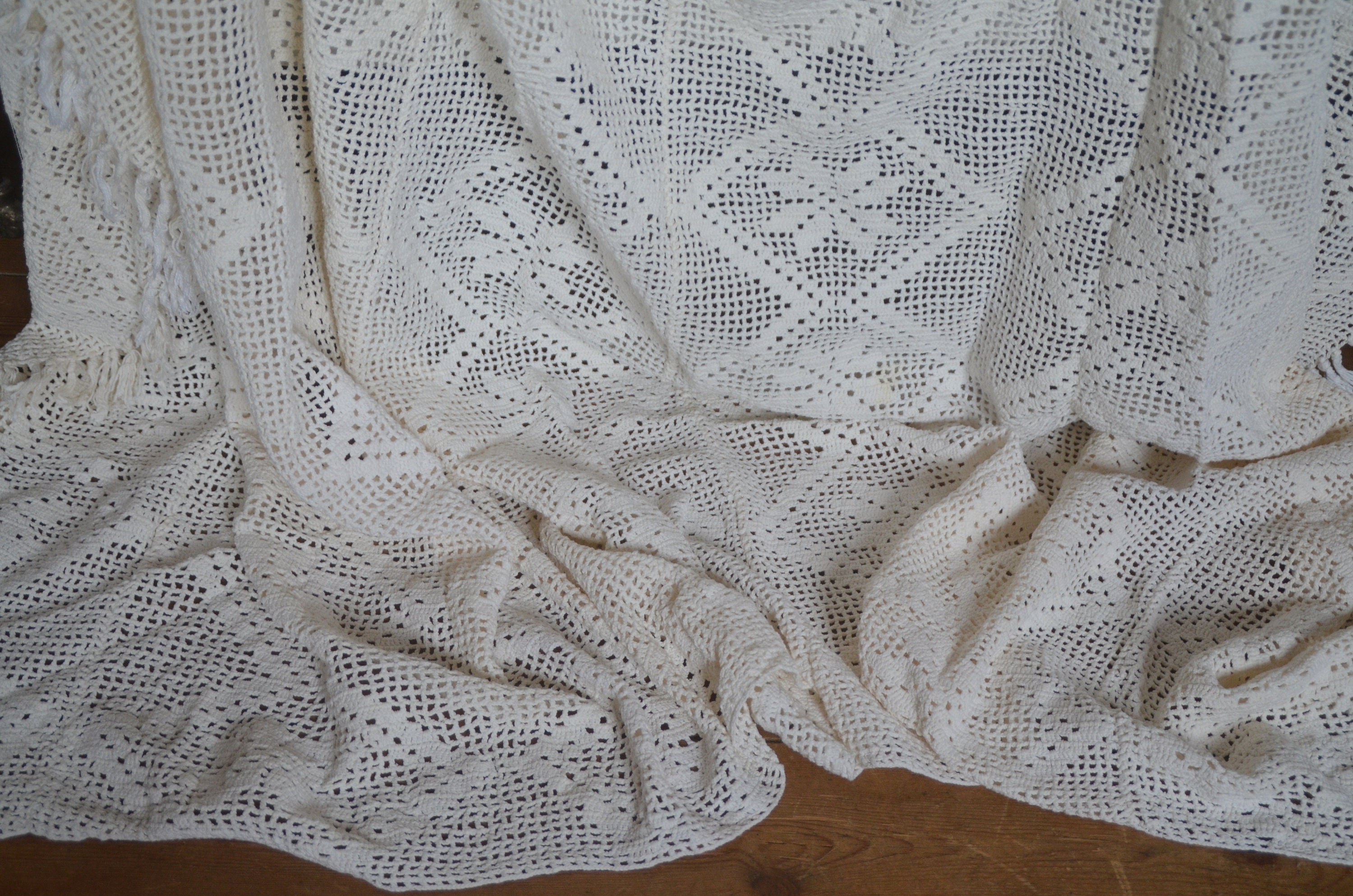 Vintage Main Crocheté Couverture de Lit Coton Pur ou Jeter, Crème, Pastilles, Fleurs