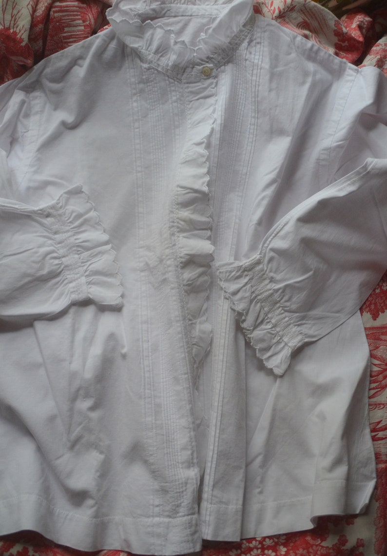 Antique French pure crisp cotton hand made and embroidered ladies blouse hand embroidered scalloped edges fine pin tucked front