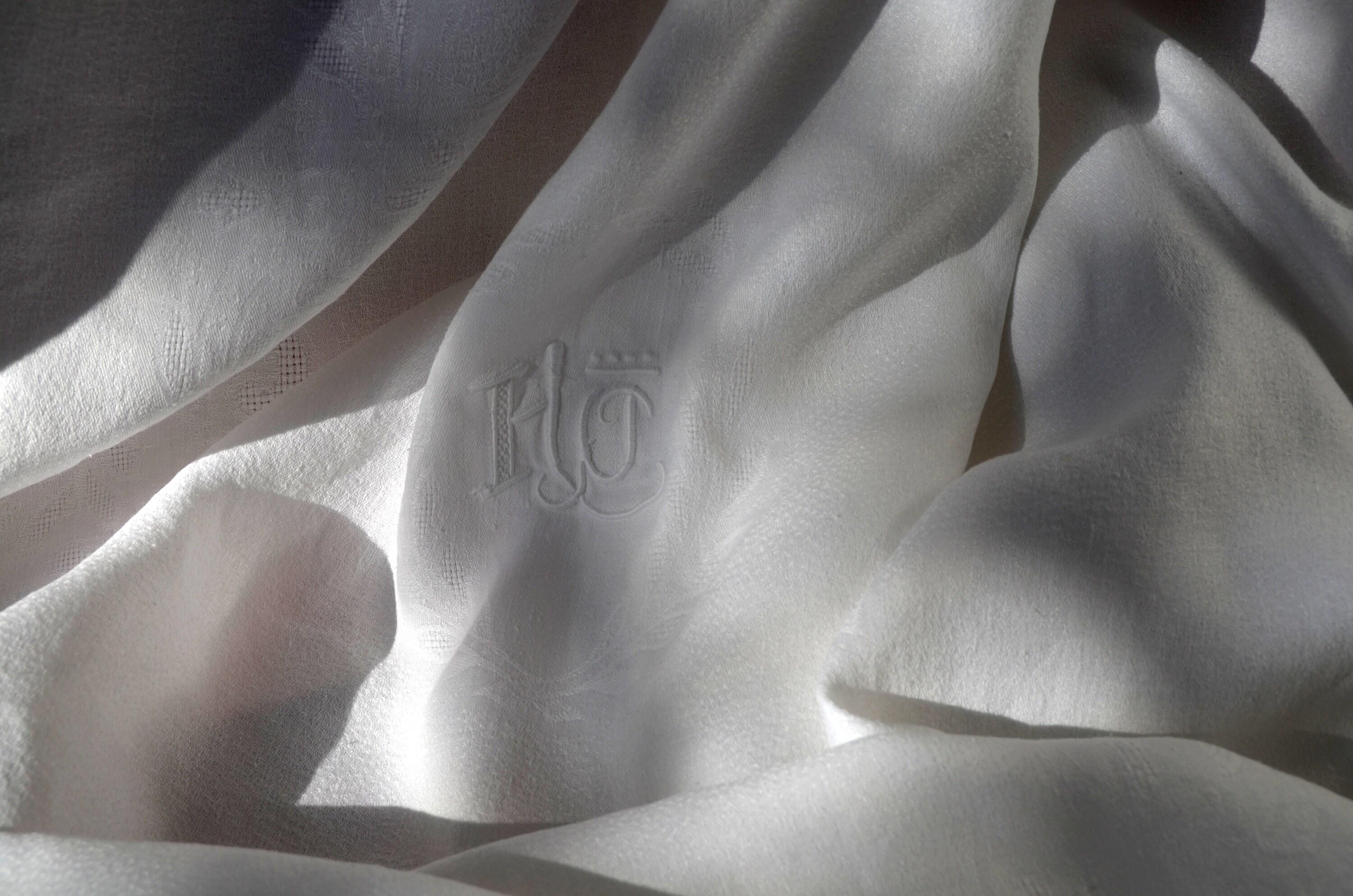 Tissu à Manger en Lin Trousseau Fine Français, Monogramme Hj Art Déco Brodé La Main, Treillis de Dam