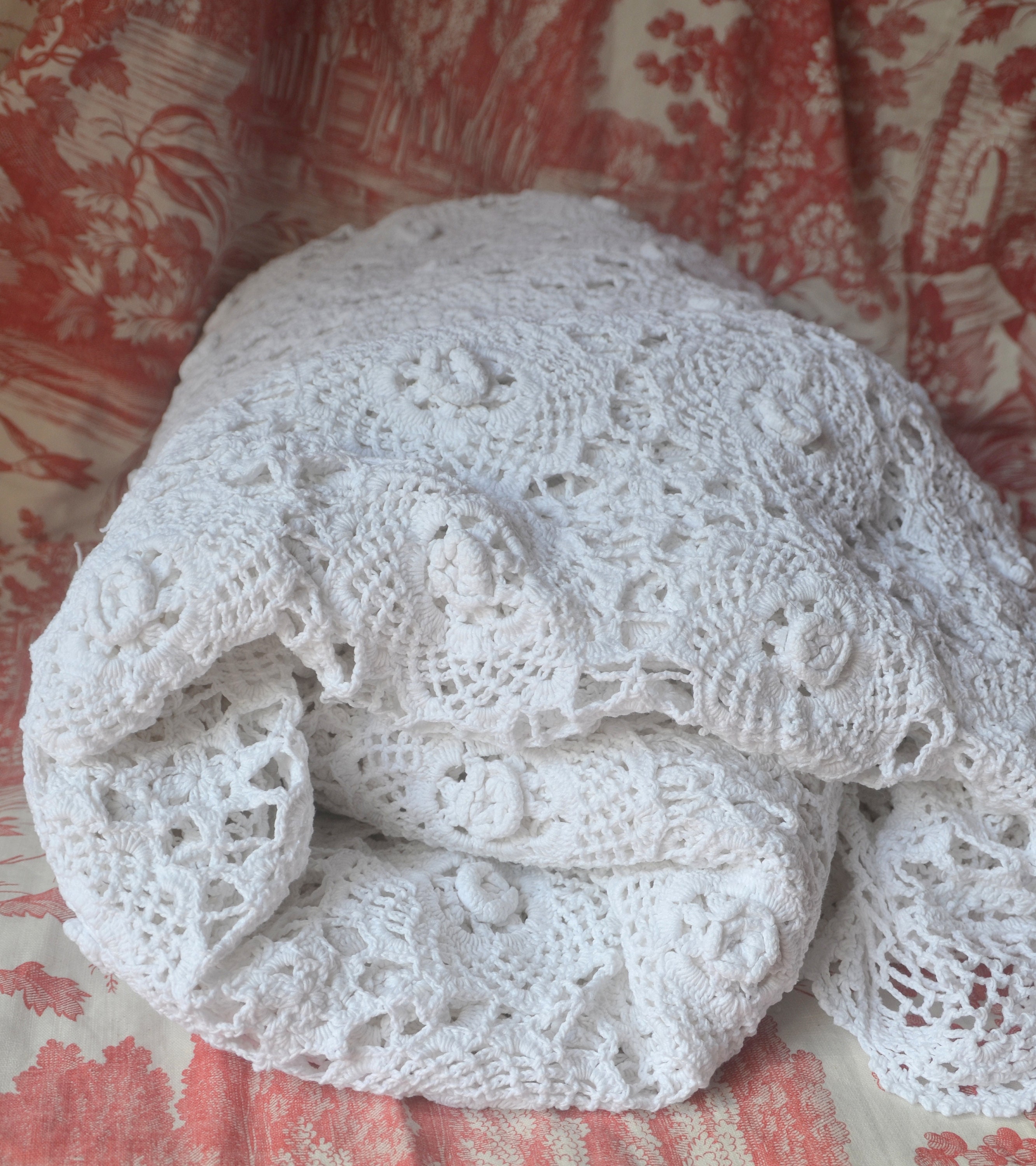Main Vintage Crocheté Couverture de Lit Coton Pur ou Jeter, Blanc Pur, Rosettes Au Crochet