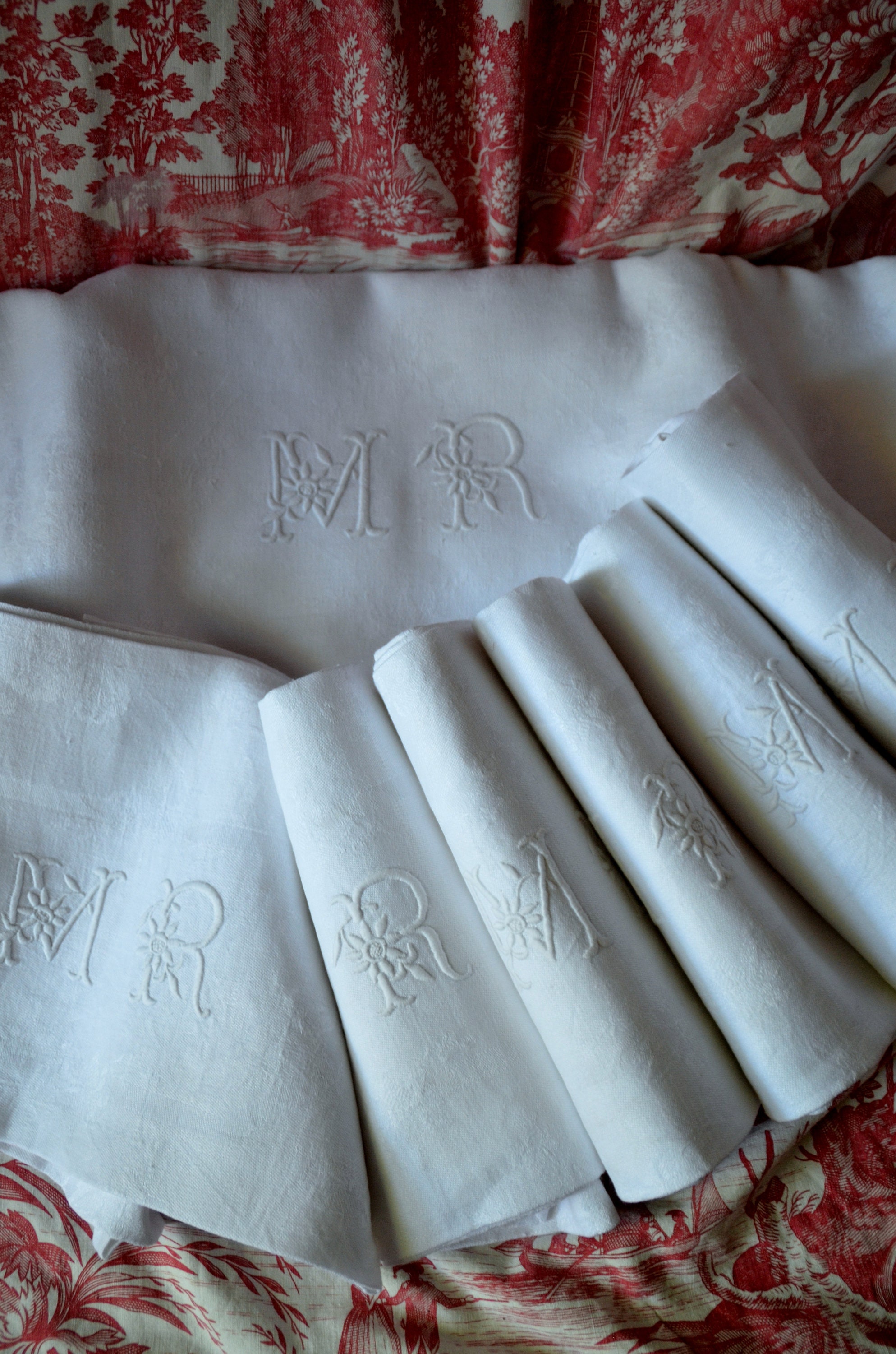 Ensemble de 5 Serviettes Antiques Français Damas Lin Pur, Monogrammes Mr Brodés à La Main