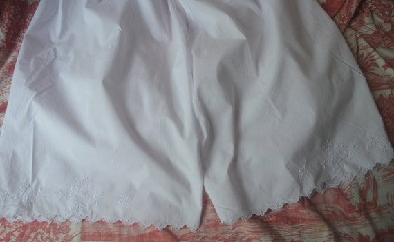 Fine soft cotton pair of antique French bloomers … - image 7