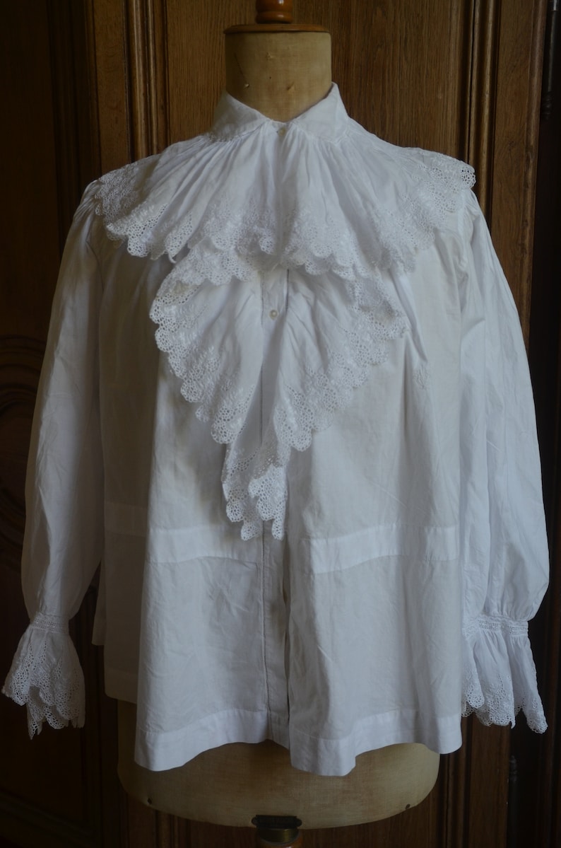 Antique French Victorian Napoleon III pure cotton hand made embroidered blouse white work lace frill entirely hand made and embroidered
