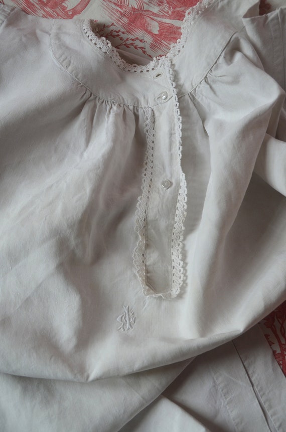 Antique pure linen shift or night dress, under ga… - image 1