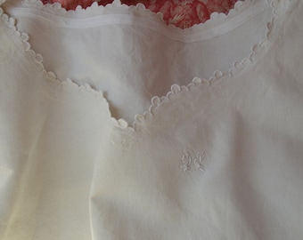 Classic antique shift, chemise, nightie, DP monogram, hand embroidered scallops, laundered linen