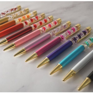 Herbarium pens/ Real flower pens/Preserved flower pens/Personalized pens/Ballpoint pens/Gift for teachers/Stationary/Free refillable ink