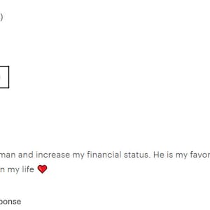 Puede incluir: Captura de pantalla de una rese&ntilde;a de producto en un sitio web. La rese&ntilde;a es de cinco estrellas y dice "Deion me ayud&oacute; a atraer a un hombre multimillonario y a aumentar mi estado financiero. &iexcl;&Eacute;l es mi mago favorito y el mejor mago del mundo! Me siento tan afortunada de tenerlo en mi vida ❤️".