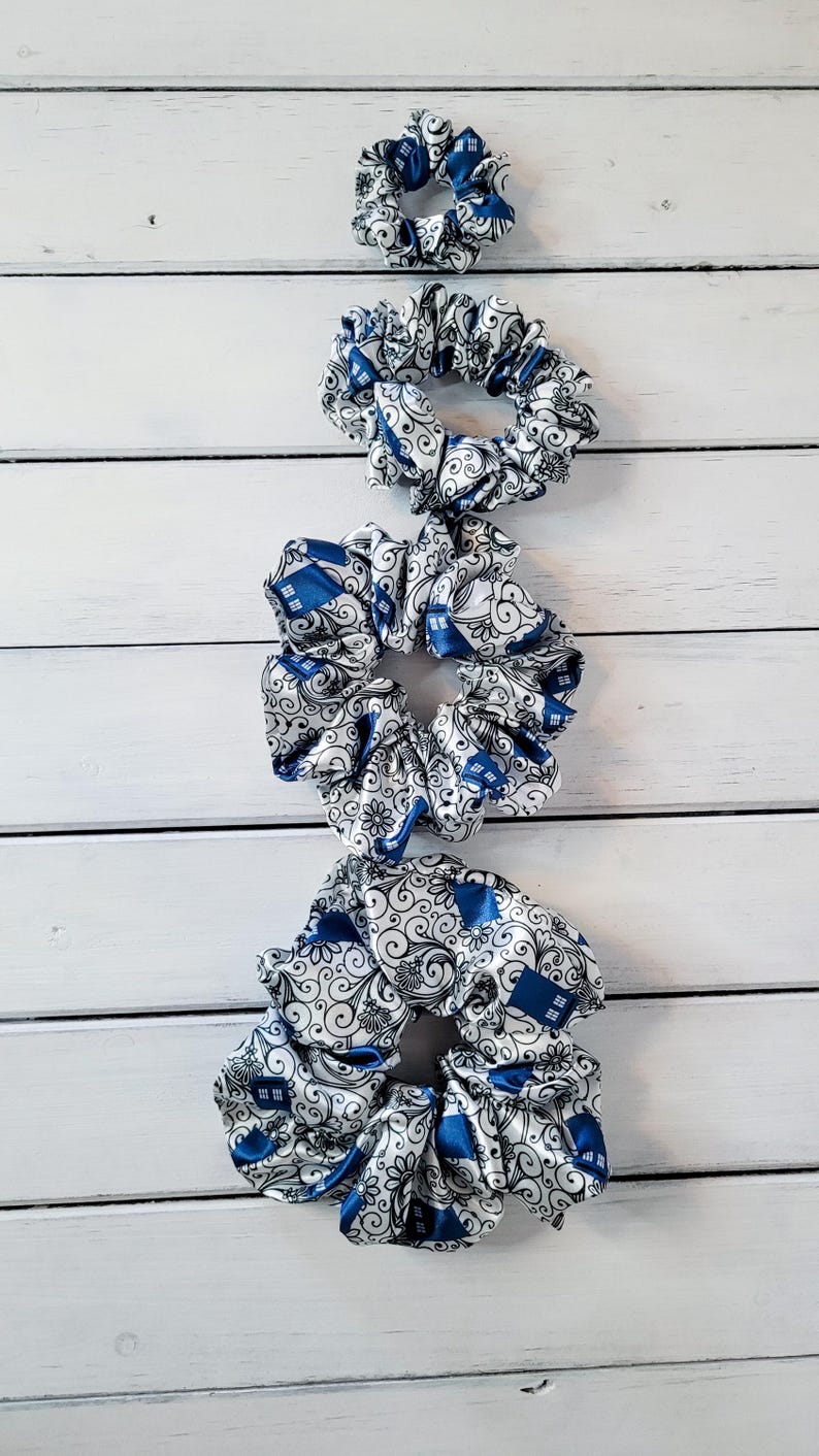 Time Loop Scrunchie immagine 3