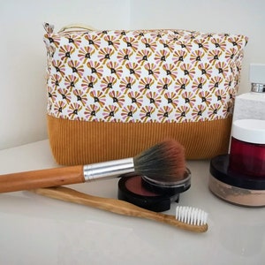 Très grande trousse de toilette, tissu coton et velours côtelé moutarde, cadeau pour elle ou lui