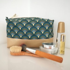 Très grande trousse de toilette pour homme et femme image 1