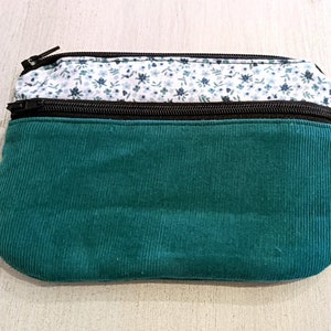 Porte monnaie /  porte cartes  pour femme tissu  petites fleur, velours milles raies