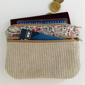 Porte monnaie /  porte cartes, tissu floral et velours côtelé écru naturel, cadeau pour femme
