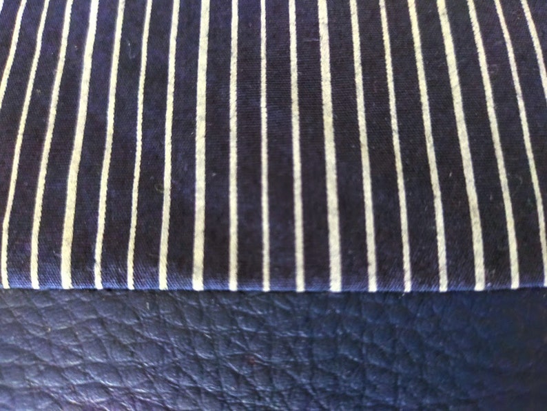 Very large toiletry bag for men or women, navy striped fabric and imitation leather image 9