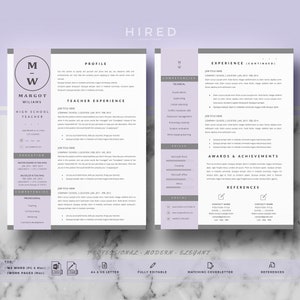 Pu&ograve; includere: Un modello di curriculum vitae moderno in uno schema di colori lilla chiaro e grigio con la parola "HIRED" in un carattere grande e in grassetto nella parte superiore. Il curriculum vitae include sezioni per il profilo, l'esperienza di insegnamento, l'istruzione, le competenze, le abilit&agrave; e i riferimenti. Il modello &egrave; completamente modificabile e include una lettera di presentazione abbinata.