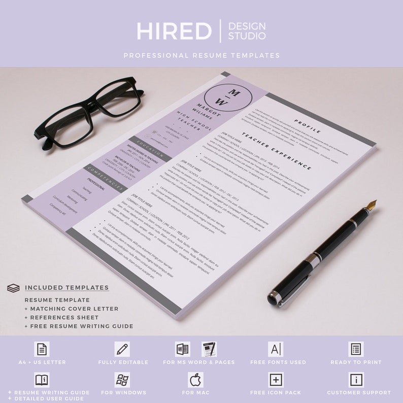 Pu&ograve; includere: Un modello di curriculum vitae professionale con uno schema di colori grigio e viola. Il modello include una sezione profilo, una sezione esperienza di insegnamento, una sezione istruzione e una sezione competenze. Il modello &egrave; completamente modificabile e pu&ograve; essere utilizzato per Microsoft Word e Pages. Il modello include anche font e icone gratuite.