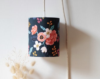 Lampe nomade Louisette, lampe baladeuse, lampe, tissu floral, luminaire, suspension, lampe de chevet, Rifle Paper and Co ,lampe fleurie