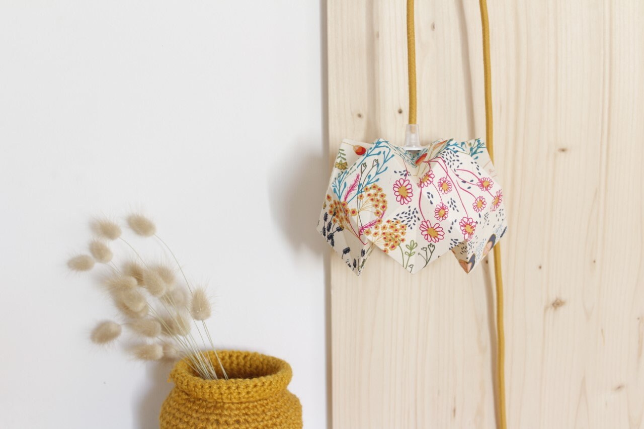 Lampe Baladeuse Origami, Lampe Baladeuse, Lampe, Luminaire, Abat-Jour, Tissu, Tissu Floral, Câble Te
