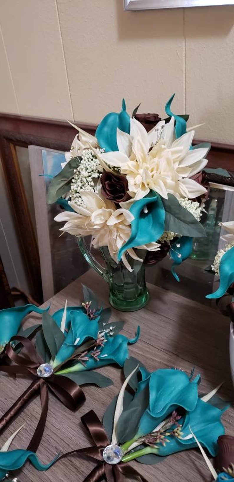BOUQUETMATCHING BOUTONNIERES