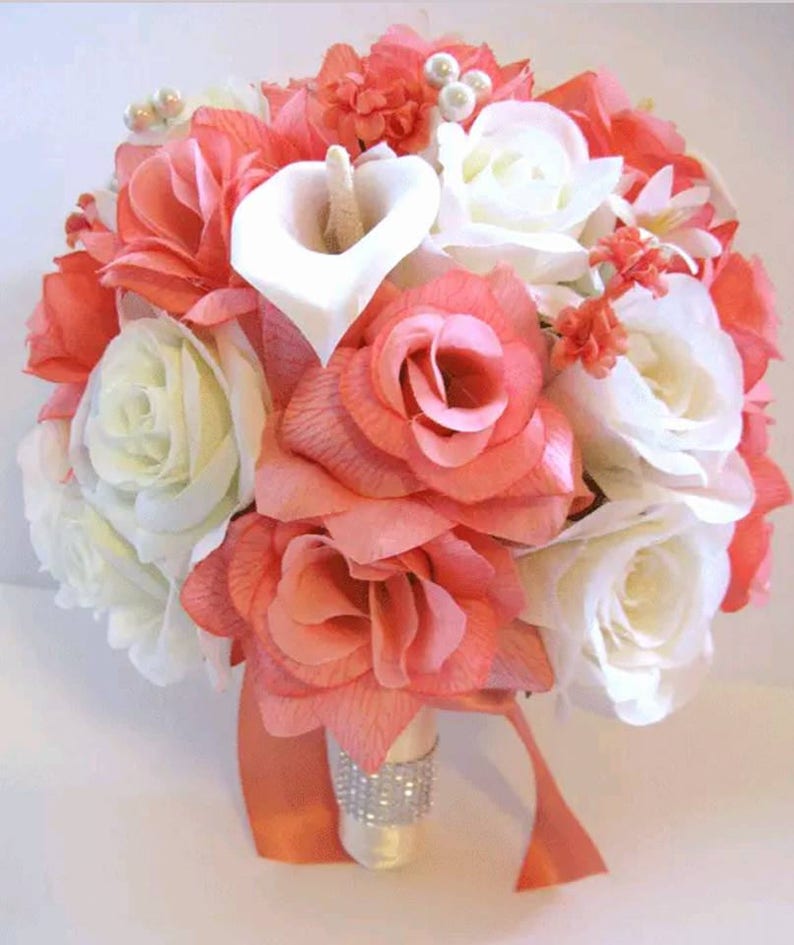 BOUQUETMATCHING BOUTONNIERES