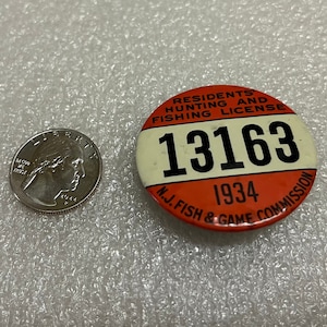 Vintage 1934 New Jersey Residents Hunting and Fishing License Pin # 13163