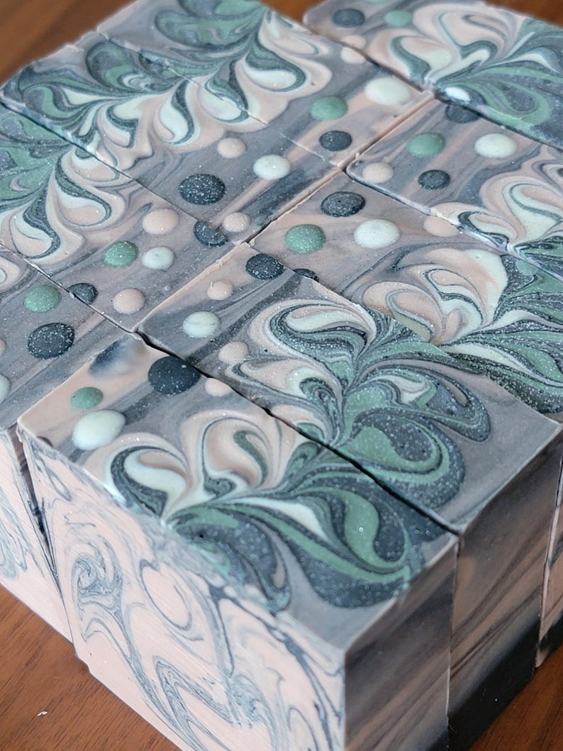 MIDNIGHT PEONY ~ Cold Process Artisan Soap ~ Shea Butter - Etsy