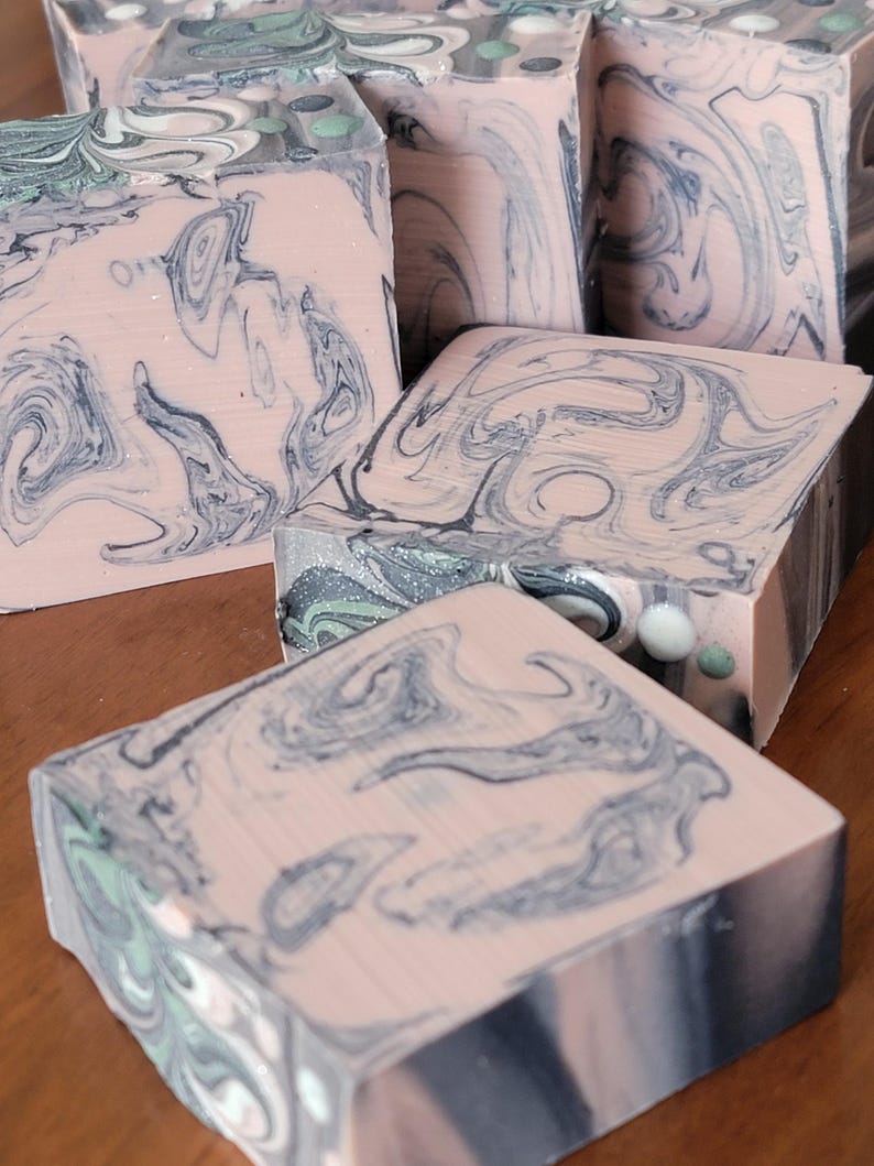 MIDNIGHT PEONY ~ Cold Process Artisan Soap ~ Shea Butter - Etsy