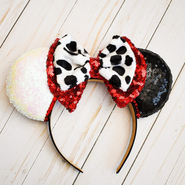 Cruella de Vil Inspired Mouse Ears | Cruella Ears | 101 Dalmation Ears | Disney Villain Ears| Minnie Mouse Ears | Disney Inspired Mouse Ears